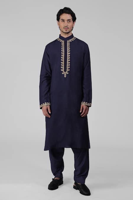 Talking Threads_Blue Silk Embroidered Tilla Straight Kurta Salwar Set  _Online_at_Aza_Fashions