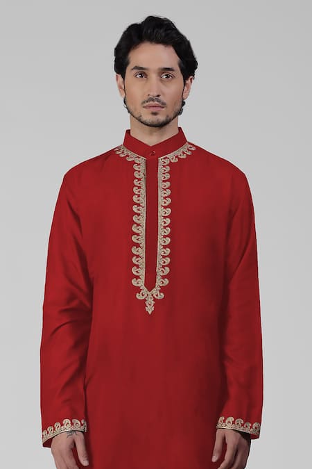 Talking Threads_Red Silk Embroidered Tilla Thread Work Kurta Salwar Set  _at_Aza_Fashions