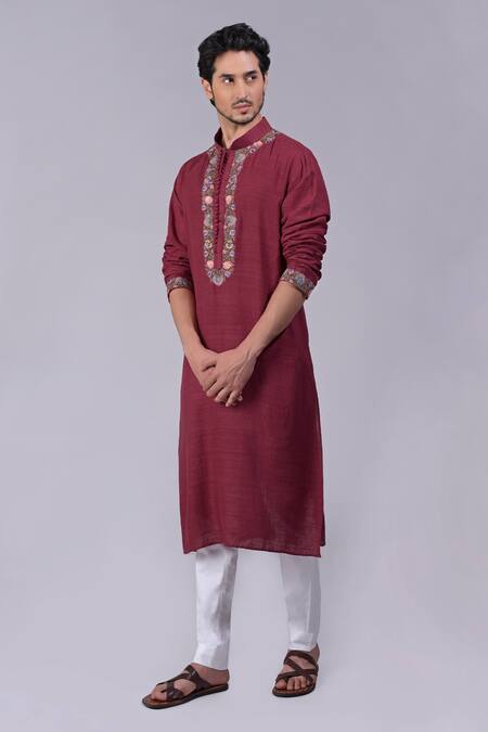 Shop_Talking Threads_Maroon Silk Embroidered Kashidakari Floral Kurta  _Online_at_Aza_Fashions