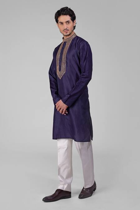 Talking Threads Blue Silk Embroidered Sequins Straight Kurta Online at Aza Fashions Talking Threads_Blue Silk Embroidered Sequins Straight Kurta _Online_at_Aza_Fashions