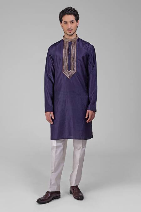 Shop Talking Threads Blue Silk Embroidered Sequins Straight Kurta Online at Aza Fashions Shop_Talking Threads_Blue Silk Embroidered Sequins Straight Kurta _Online_at_Aza_Fashions