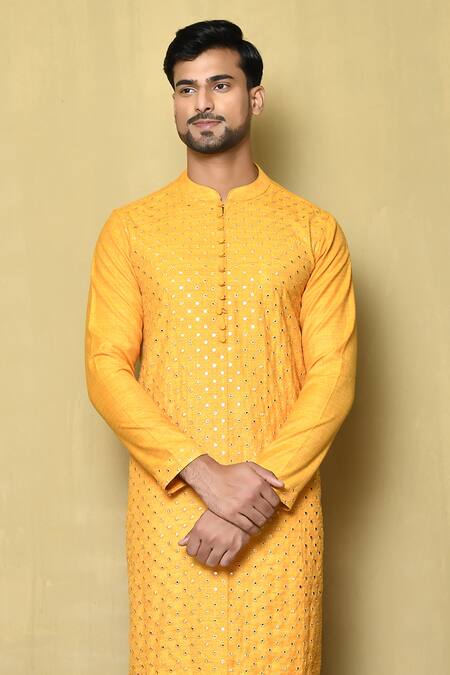 Arihant Rai Sinha Yellow Kurta Silk Geometric Metallic Set at Aza Fashions Arihant Rai Sinha_Yellow Kurta Silk Geometric Metallic Set_at_Aza_Fashions