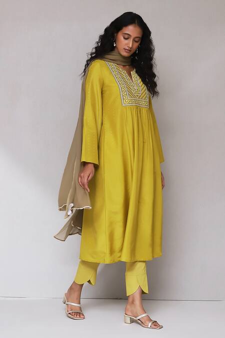 Buy_Ritu Kumar, Ri.Ritu Kumar, aarke Ritu Kumar_Green Cotton, Polyester Embroidery Floral Bodice Gathered Kurta Set_Online_at_Aza_Fashions