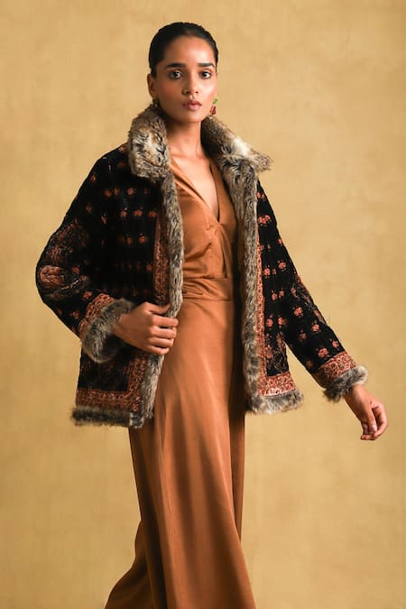 Buy_Ritu Kumar_Black Silk, Velvet Embroidery Collared Floral Print Quilted Jacket_Online_at_Aza_Fashions