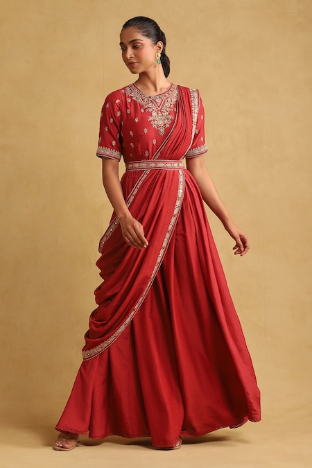 South Silk Traditional Gown with Georgette Dupatta | Traditional gowns, Saree  gown, Long gown design