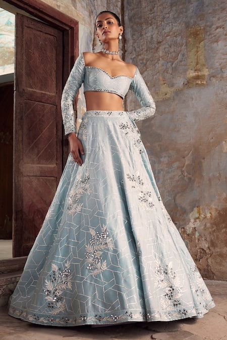 Buy Bridal Pranja Lehenga Set – Navy Blue Online from Anita Dongre