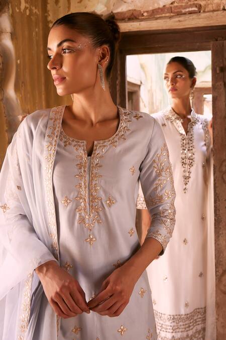 Labelmayaa_Blue Chanderi, Organza Gota Patti Round Leaf Vine Embroidered Kurta Sharara Set _Online_at_Aza_Fashions