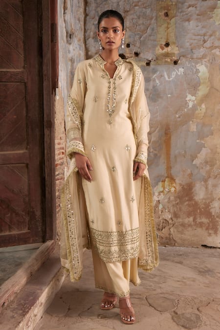 Labelmayaa Chanderi Embroidered Kurta Palazzo Set 