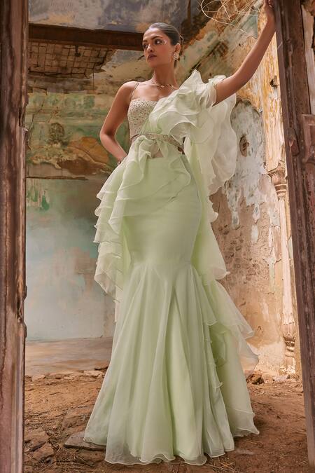 Labelmayaa_Green Silk, Organza Embroidery Sweetheart Ruffle Pre-draped Saree With Blouse _Online_at_Aza_Fashions