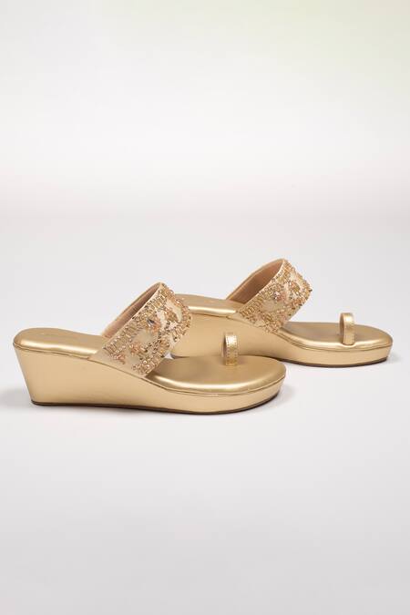 Urbansway Gold Stones Crystal Work Kolhapuri Wedges Online at Aza Fashions Urbansway_Gold Stones Crystal Work Kolhapuri Wedges _Online_at_Aza_Fashions
