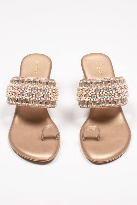 Buy_Urbansway_Gold Stones Moonstone Embellished Kolhapuri Heels_Online_at_Aza_Fashions