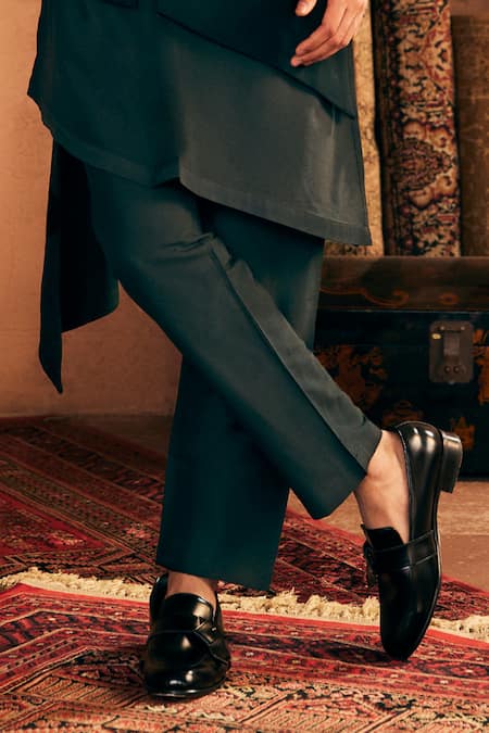Buy_Asuka_Black Tissue Brooches Asymmetric Bandhgala Kurta Set _Online_at_Aza_Fashions