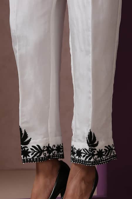 Wazir C_White Crepe, Georgette, Cotton Embroidery Round Neck Kashmiri Aari Kurta Set _Online_at_Aza_Fashions