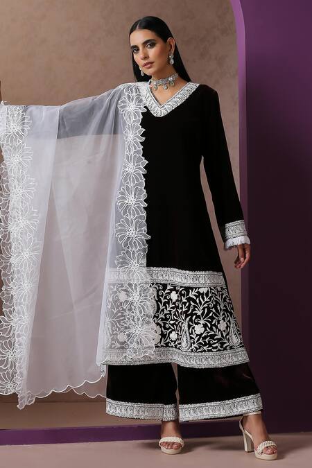 Buy_Wazir C_Brown Velvet, Organza Embroidery V-neck Placement Kurta Flared Pant Set _Online_at_Aza_Fashions