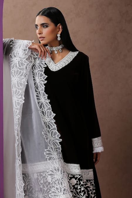 Shop_Wazir C_Brown Velvet, Organza Embroidery V-neck Placement Kurta Flared Pant Set _Online_at_Aza_Fashions