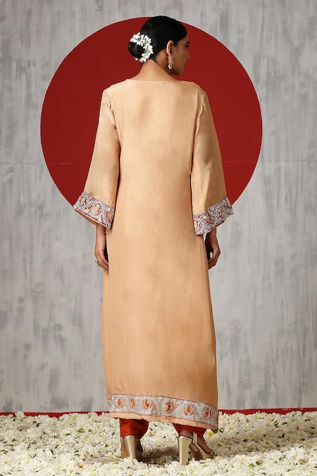 Shop_Wazir C_Beige Silk, Cotton Embroidery V-neck Kashmiri Angarakha Kurta With Pant _at_Aza_Fashions