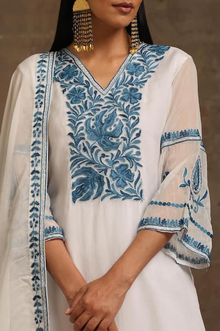 Shop_Wazir C_White Organza, Cotton Embroidery Kashmiri Aari Yoke Kurta Divider Pant Set _Online_at_Aza_Fashions