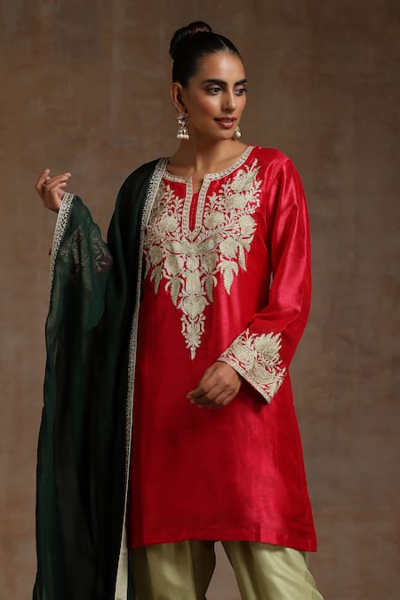 Wazir C_Red Silk, Organza, Cotton Embroidery Round Neck Kashmiri Work Kurta Pant Set _at_Aza_Fashions