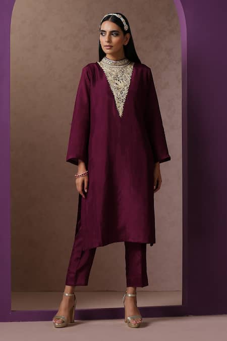 Buy_Wazir C_Maroon Silk, Cotton Embroidery Round Neck Yoke Kurta And Pant Set _Online_at_Aza_Fashions