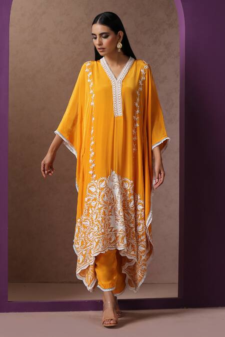 Buy_Wazir C_Yellow Crepe Embroidery V-neck Kashmiri Aari Kaftan And Pant Set_Online_at_Aza_Fashions