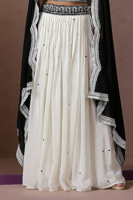 Wazir C_White Crepe, Georgette, Cotton Embroidery Kashmiri Aari Placement Lehenga Set _at_Aza_Fashions