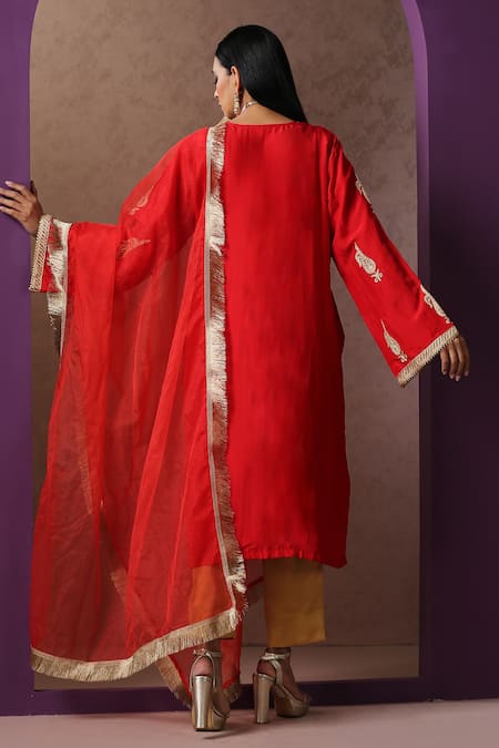 Wazir C Kashmiri Tilla Embroidered Pheran Set 