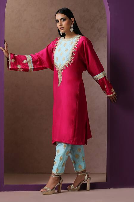 Buy_Wazir C_Pink Silk, Cotton Embroidery Round Neck Pheran And Salwar Set _Online_at_Aza_Fashions