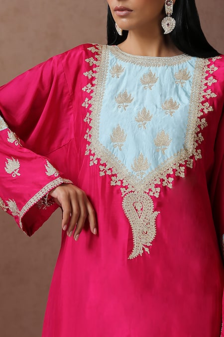 Wazir C_Pink Silk, Cotton Embroidery Round Neck Pheran And Salwar Set _at_Aza_Fashions