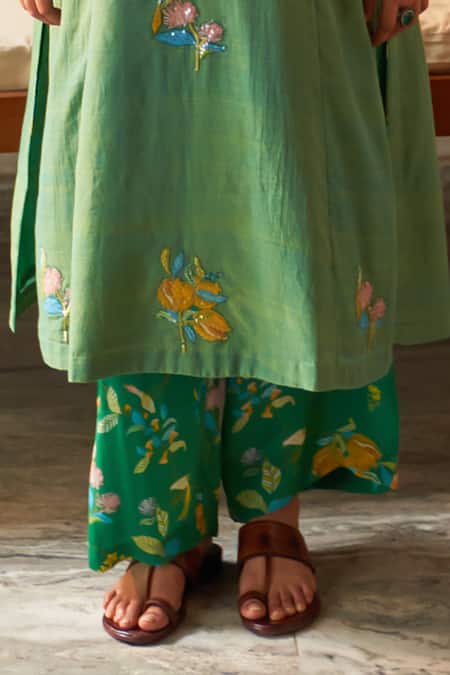 Label Earthen_Green Cotton Embroidery, Sequins, Mirrors Split Jhumka Sitara Phool Kurta Set _Online_at_Aza_Fashions