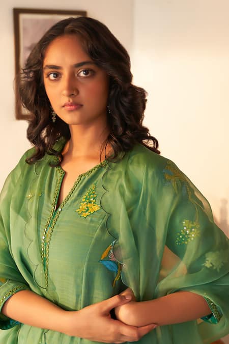 Label Earthen_Green Cotton Embroidery, Sequins, Mirrors Split Jhumka Sitara Phool Kurta Set _at_Aza_Fashions