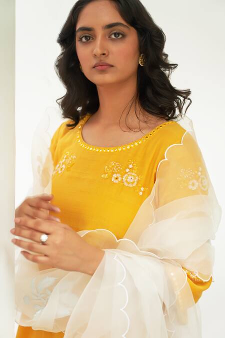 Label Earthen_Yellow Cotton Embroidery, Sequins, Mirrors Round Gul Genda Floral Kurta Set _at_Aza_Fashions