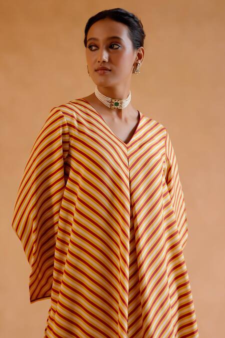 Buy Amisha Kothari Yellow Silk, Organza Embroidery, Zari V-neck Jamini Stripe Print Kurta Pant Set Online at Aza Fashions Buy_Amisha Kothari_Yellow Silk, Organza Embroidery, Zari V-neck Jamini Stripe Print Kurta Pant Set _Online_at_Aza_Fashions