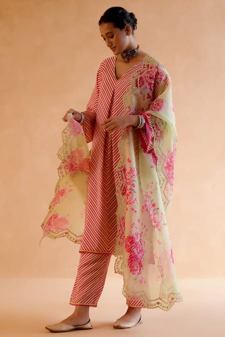 Amisha Kothari Pink Silk Printed Candy Stripe V Neck Jamini Kurta Pant Set 
