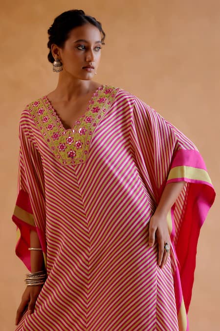 Amisha Kothari Pink Silk Embroidery V-neck Mohini Stripe Print Kaftan at Aza Fashions Amisha Kothari_Pink Silk Embroidery V-neck Mohini Stripe Print Kaftan _at_Aza_Fashions