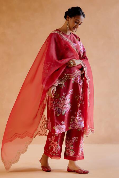 Shop Amisha Kothari Red Silk Beads, Embroidery, Zari Round Neck Gopika Floral Print Kurta Pant Set Online at Aza Fashions Shop_Amisha Kothari_Red Silk Beads, Embroidery, Zari Round Neck Gopika Floral Print Kurta Pant Set _Online_at_Aza_Fashions