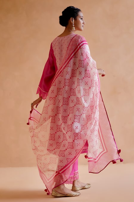 Amisha Kothari Chandrika Embroidered Kurta Pant Set 