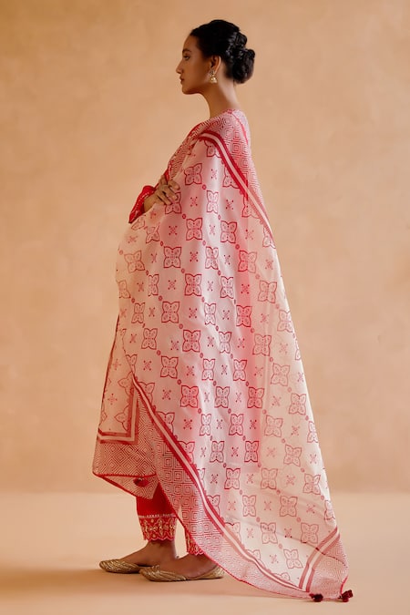 Amisha Kothari Chandrika Cutwork Kurta Pant Set 