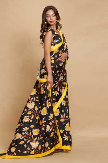 Gulabo By Abu Sandeep Black Chanderi Lotus Bloom Print Saree at Aza Fashions Gulabo By Abu Sandeep_Black Chanderi Lotus Bloom Print Saree _at_Aza_Fashions