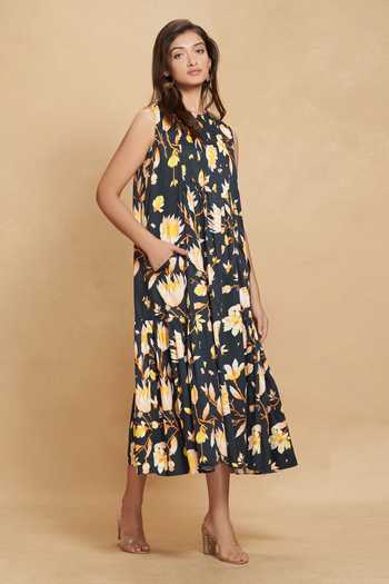 Buy Gulabo By Abu Sandeep Black Cotton Satin Lotus Round Bloom Print Dress Online at Aza Fashions Buy_Gulabo By Abu Sandeep_Black Cotton Satin Lotus Round Bloom Print Dress _Online_at_Aza_Fashions
