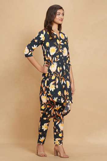 Buy Gulabo By Abu Sandeep Black Cotton Satin Lotus Band V Neck Bloom Print High-low Hem Tunic Online at Aza Fashions Buy_Gulabo By Abu Sandeep_Black Cotton Satin Lotus Band V Neck Bloom Print High-low Hem Tunic _Online_at_Aza_Fashions