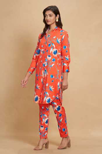 Shop Gulabo By Abu Sandeep Red Cotton Satin Floral Collared Neck Print Long Shirt Online at Aza Fashions Shop_Gulabo By Abu Sandeep_Red Cotton Satin Floral Collared Neck Print Long Shirt _Online_at_Aza_Fashions