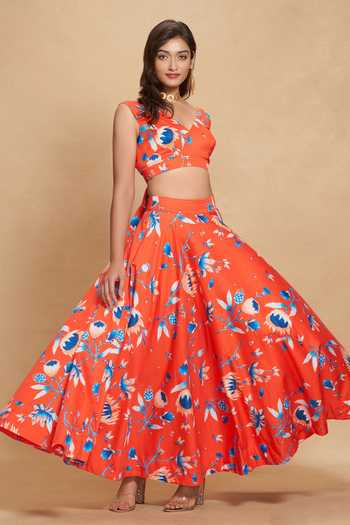 Gulabo By Abu Sandeep Red Cotton Satin Floral V Neck Print Crop Top Online at Aza Fashions Gulabo By Abu Sandeep_Red Cotton Satin Floral V Neck Print Crop Top _Online_at_Aza_Fashions