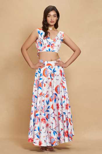 Gulabo By Abu Sandeep White Cotton Satin Floral Bloom Print Skirt at Aza Fashions Gulabo By Abu Sandeep_White Cotton Satin Floral Bloom Print Skirt _at_Aza_Fashions