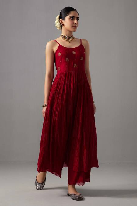 Shop Label Shreya Sharma Red Kurta And Pant Chanderi Embroidered Floral Round Gathered Anarkali Set Online at Aza Fashions Shop_Label Shreya Sharma_Red Kurta And Pant Chanderi Embroidered Floral Round Gathered Anarkali Set _Online_at_Aza_Fashions