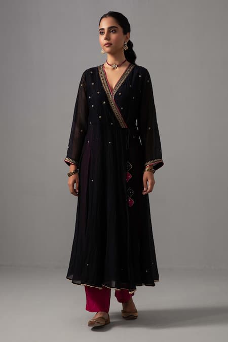 Label Shreya Sharma Black Chanderi, Silk Organza Embroidery V-neck Floral Angarkha Anarkali Set Online at Aza Fashions Label Shreya Sharma_Black Chanderi, Silk Organza Embroidery V-neck Floral Angarkha Anarkali Set _Online_at_Aza_Fashions