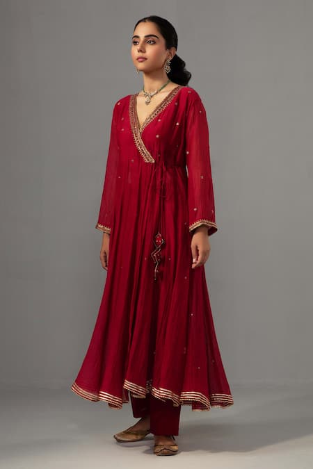 Label Shreya Sharma Red Chanderi, Silk Organza Embroidery V-neck Angarkha Anarkali Set Online at Aza Fashions Label Shreya Sharma_Red Chanderi, Silk Organza Embroidery V-neck Angarkha Anarkali Set _Online_at_Aza_Fashions