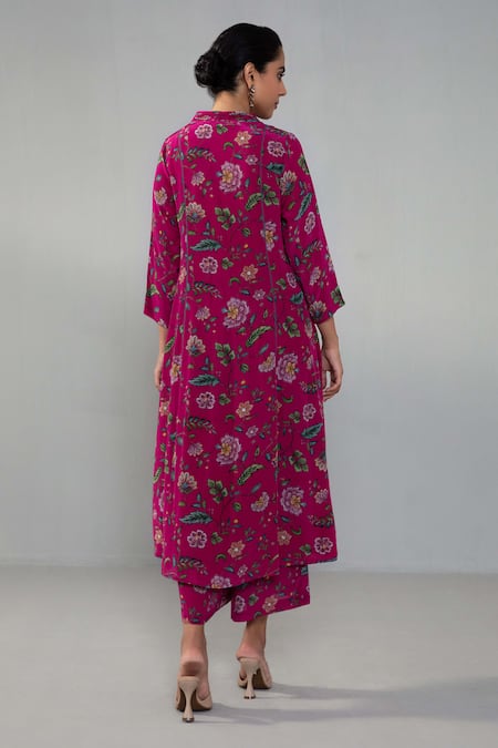 Shop Label Shreya Sharma Fuchsia Crepe Collared Floral Print Kurta With Pant at Aza Fashions Shop_Label Shreya Sharma_Fuchsia Crepe Collared Floral Print Kurta With Pant _at_Aza_Fashions