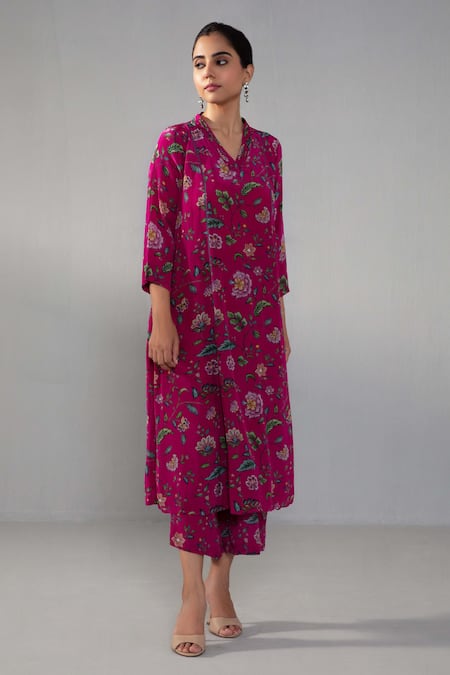 Label Shreya Sharma Fuchsia Crepe Collared Floral Print Kurta With Pant Online at Aza Fashions Label Shreya Sharma_Fuchsia Crepe Collared Floral Print Kurta With Pant _Online_at_Aza_Fashions