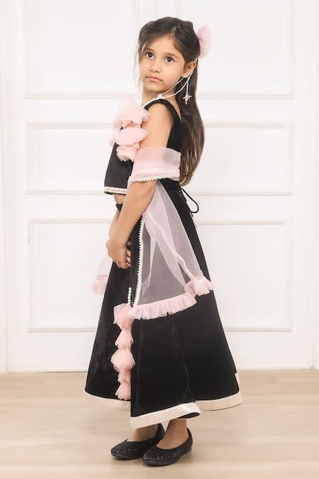 Shop Pinkcow designs pvt ltd Black Velvet, Cotton, Net Pearls, Tassels Embellished Lehenga Blouse Set at Aza Fashions Shop_Pinkcow designs pvt ltd_Black Velvet, Cotton, Net Pearls, Tassels Embellished Lehenga Blouse Set _at_Aza_Fashions