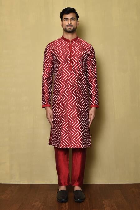 Arihant Rai Sinha_Maroon Cotton Silk Printed Zigzag Mandarin Collar Kurta_Online_at_Aza_Fashions